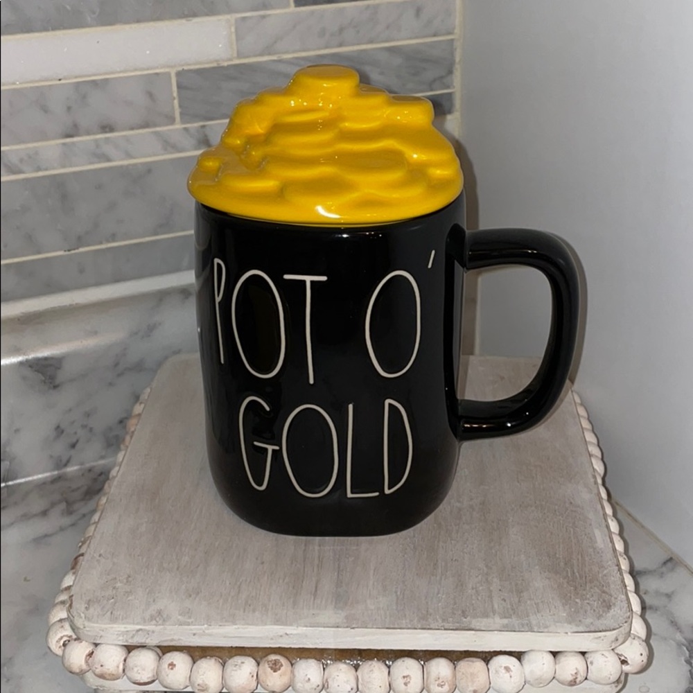 NEW Rae Dunn Mug